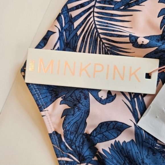 NWT MINKPINK Pink Blue Hibiscus‎ Island Cutout One Piece Swimsuit Size Medium - Picture 8 of 9